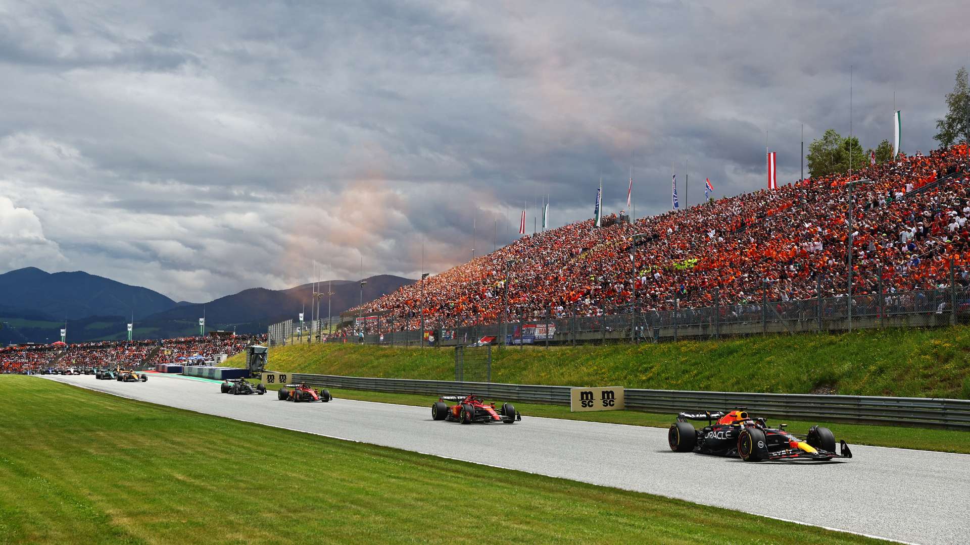 特别是在凯 特别是在凯